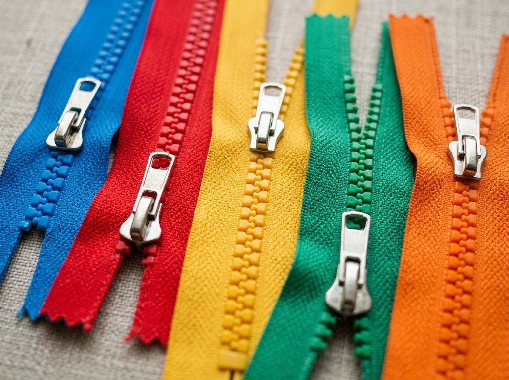 Colorfull Vislon Zips