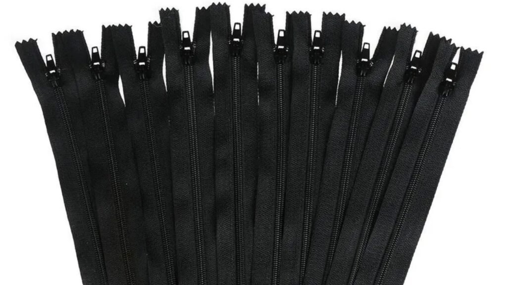 Nylon Zipper manufacturer and supplier